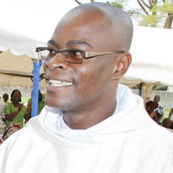 Ordinations en Côte-d'Ivoire Franck Hermann Soko © Communauté de l'Emmanuel 2014