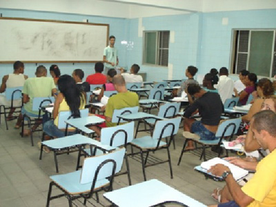 Une nouvelle école de mission à Salvador Ecole de mission Salvador © Communauté de l'Emmanuel 2014