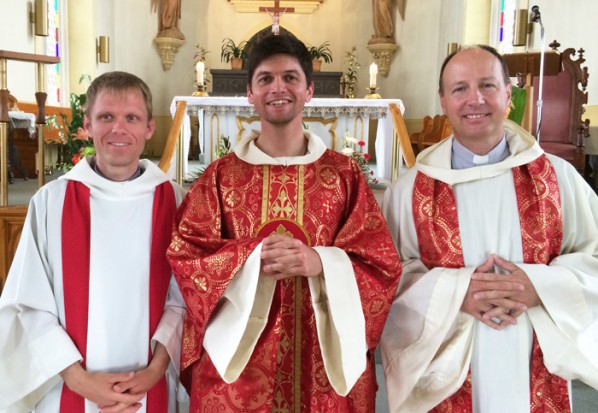 Première retraite de la Fraternité de Jésus au Québec Fraternité de Jésus - Québec