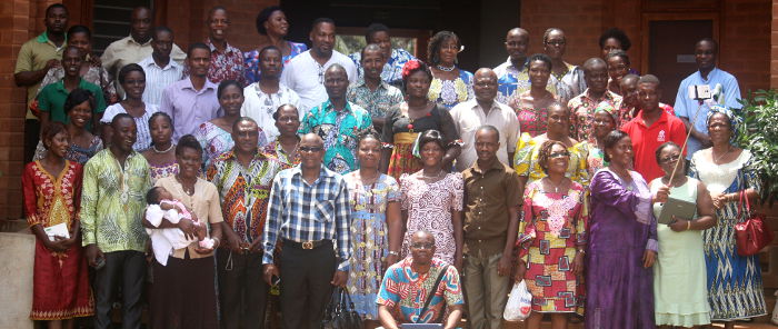 Session Amour & Vérité au Togo Amour & Vérité - Togo - Communauté de l'Emmanuel 2015