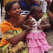 Afrique DSC03976 175x175 2