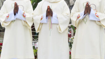 Afrique Ordinations Treichville 400x400