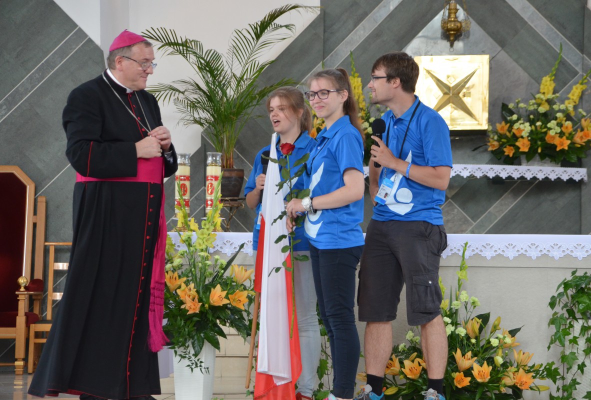 A Cracovie les jeunes quittent leur divan pour construire le monde ! Cracovie (8) © Communauté de l’Emmanuel / A.Furgala