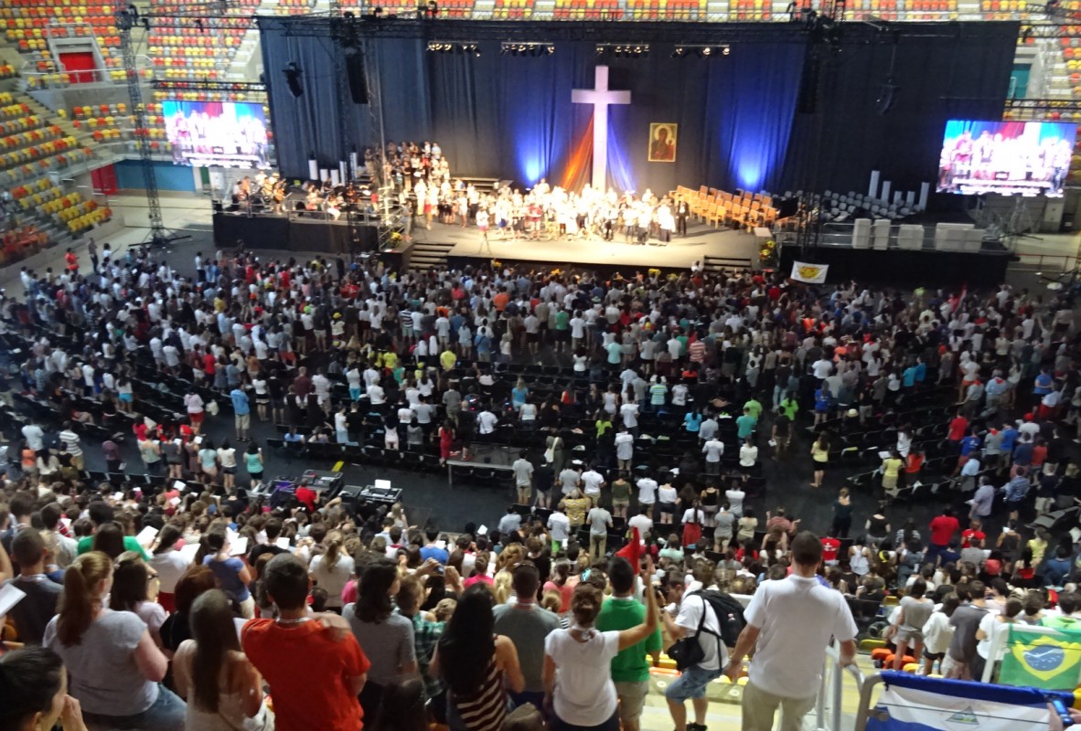 A Cracovie les jeunes quittent leur divan pour construire le monde ! Forum à Czestochowa © Communauté de l’Emmanuel / J. Galloy
