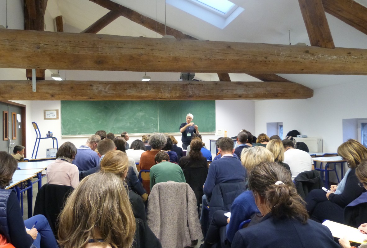 Premier forum des éducateurs à Lyon :« Un éducateur chrétien a de l’espérance ! » P1070331
