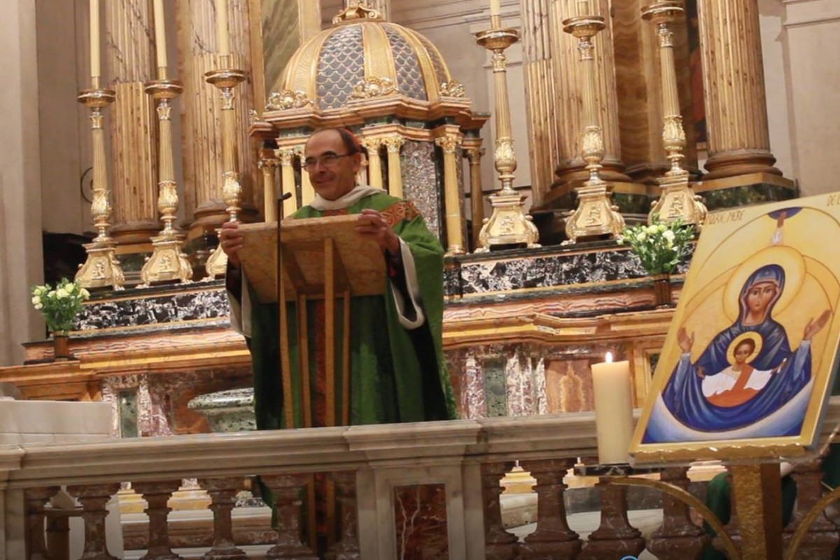 3 mois de mission à la Trinité-des-Monts Mgr Barbarin préside la messe d’installation, le 13 novembre 2016.
