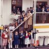 Des nouvelles de la Péniche Les permanents devant la péniche – 1986