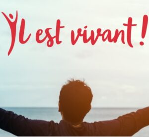 Ils découvrent la joie de la Croix Glorieuse IEVchants