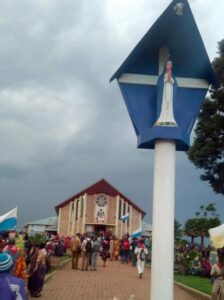 20 000 personnes à Kibeho pour la Pentecôte Kibeho 2
