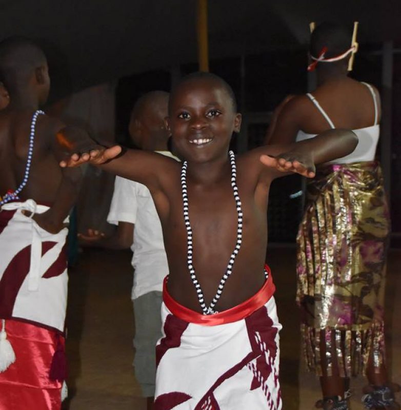 Le CECYDAR fête 25 ans à sortir les enfants de la rue - Photos des célébrations 21231877_1187349588032258_2736845151530261497_n
