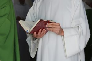 Prêtres de l'Emmanuel, ils témoignent de leur appel ! RZ5A4325