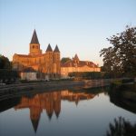 bourbince et basilique couche du soleil