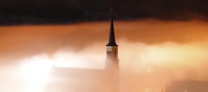 L'Eglise, la Croix et la joie martin sattler 132734 unsplash