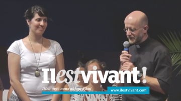 Sandra - « À Paray-le-Monial, j’ai témoigné devant 3 000 chrétiens » sandra final logo