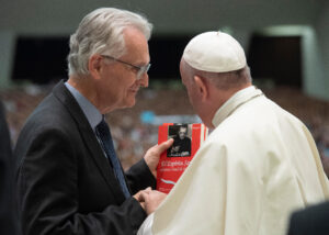 A Rome, le pape lance le mouvement Charis 05526 08062019 2