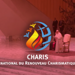 A Rome, le pape lance le mouvement Charis Vignette Charis lancement grande