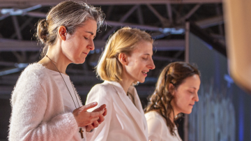 Actualités Vie consacrée féminine Vignette engagements consacrees 2
