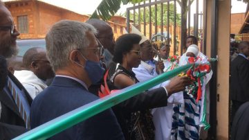 Afrique emmanuel education premire dame burundi