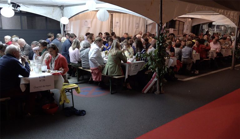 Plus de 1300 personnes attendues au 4ème Bal du curé, à Ixelles Bal du cure 21 illustration