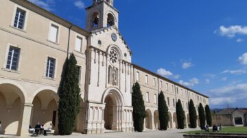 Emmanuel Education ecole